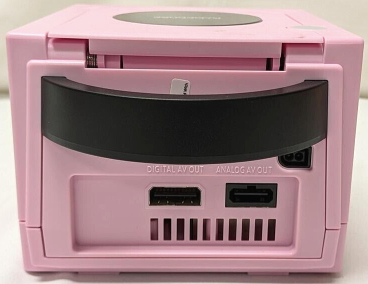 Nintendo GameCube PINK Housing Case – Gaming Console DOL-001 Controller Bundle