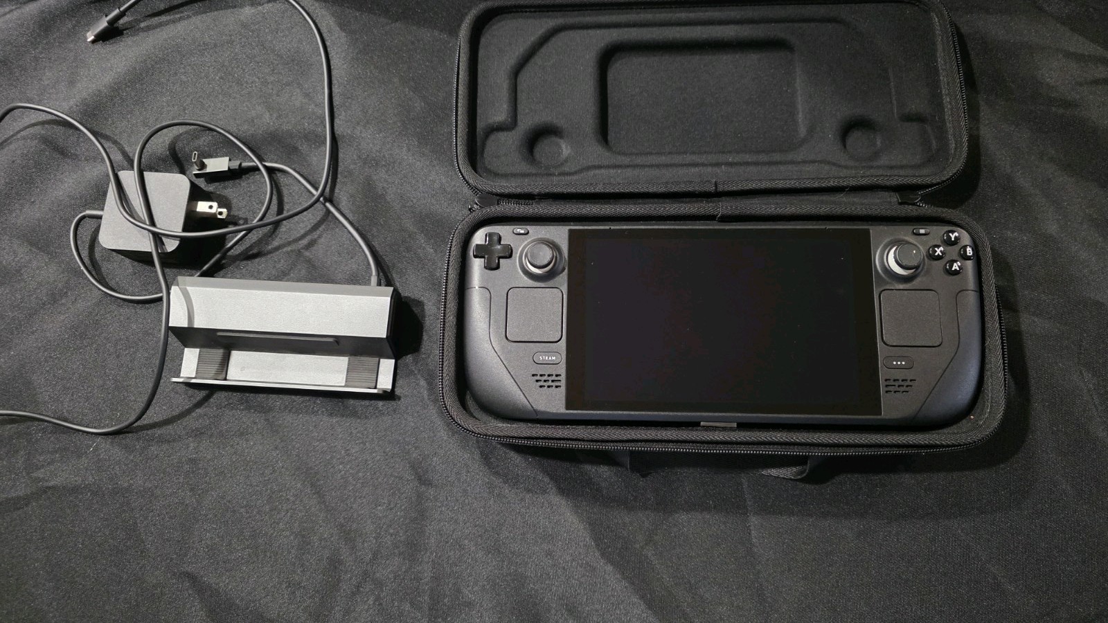 Valve Steam Deck Handheld Console Black 256GB w/ Charger