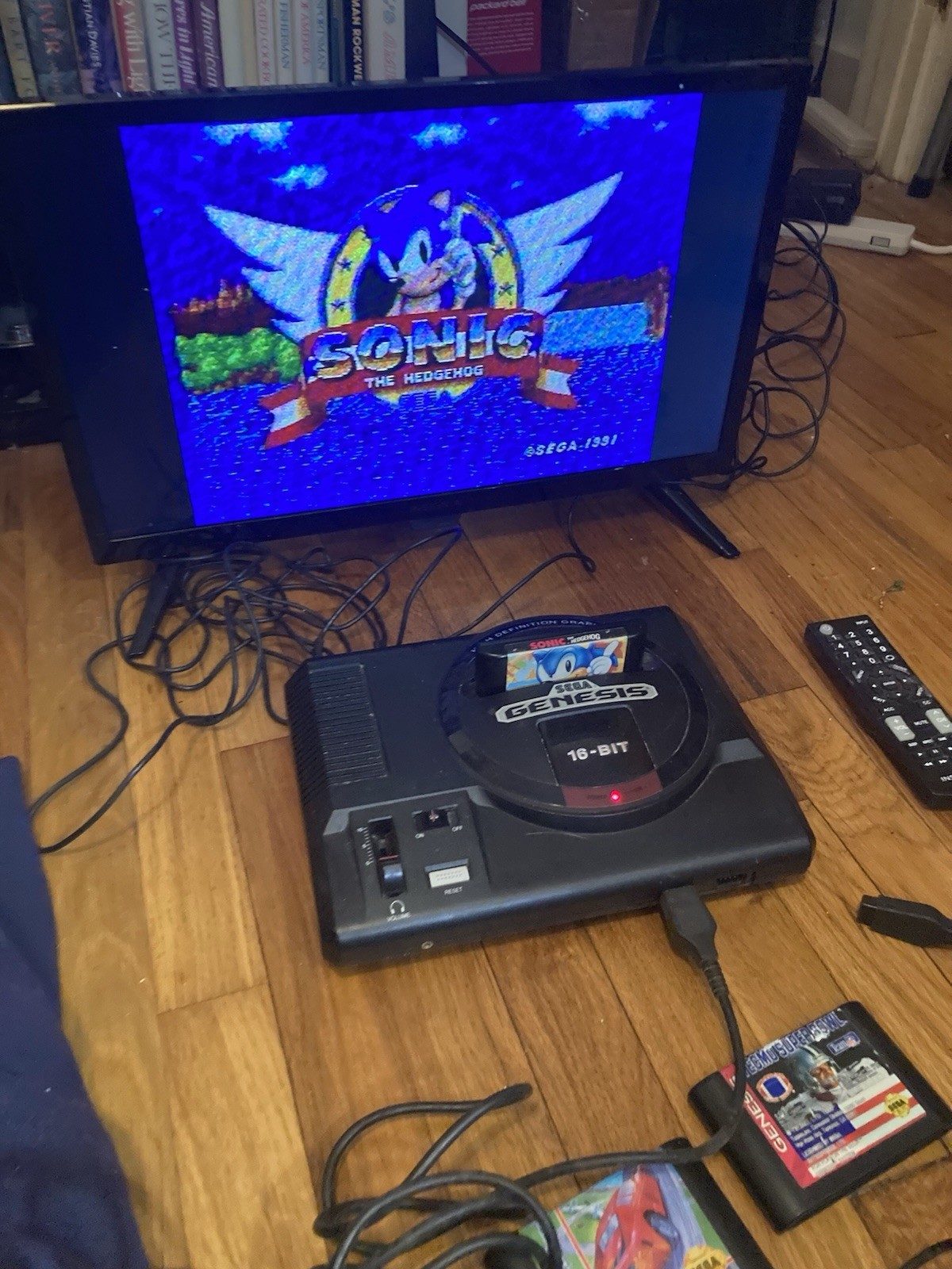 Vintage Sega Genesis with two xtra controls and three games TESTED!