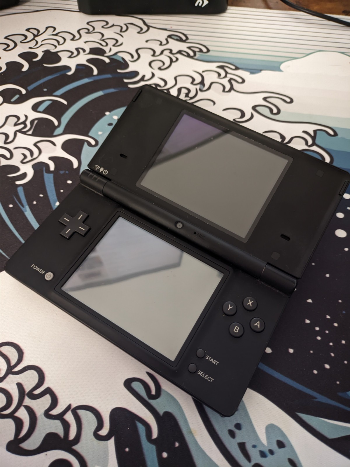 Nintendo DSi Black Handheld System – Tested and working