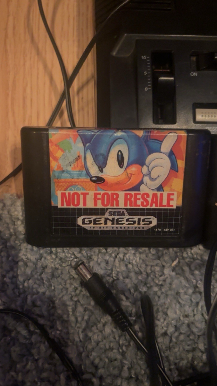 Sega Genesis Model 1601 Console Bundle With Sonic 1 & 2 Street Fighter 2 Special