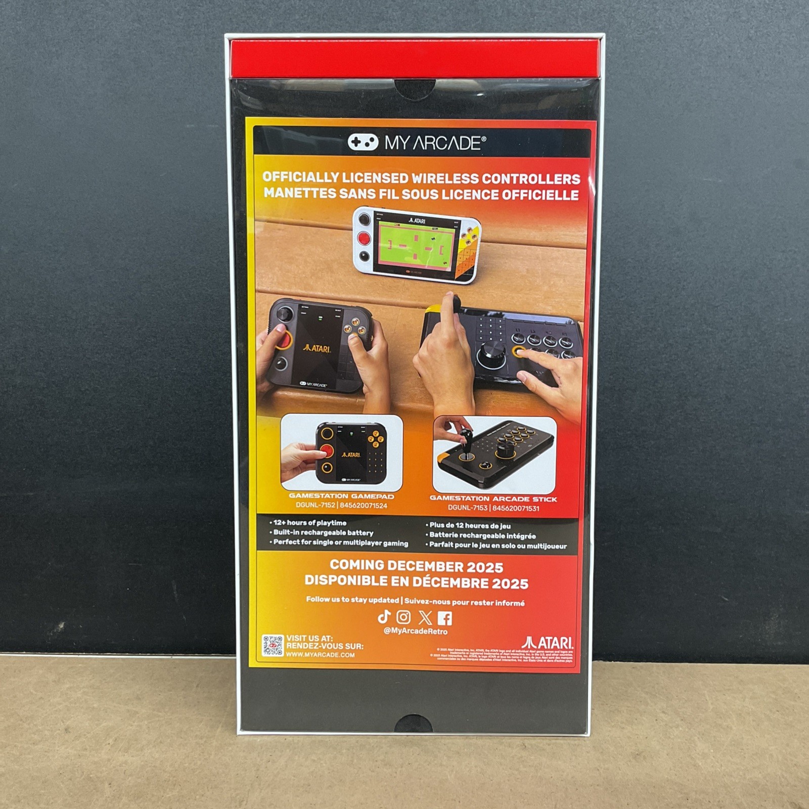 MY ARCADE ATARI GAMESTATION GO RECHARGEABLE BATTERY OVER 200+ PRELOADED RETRO