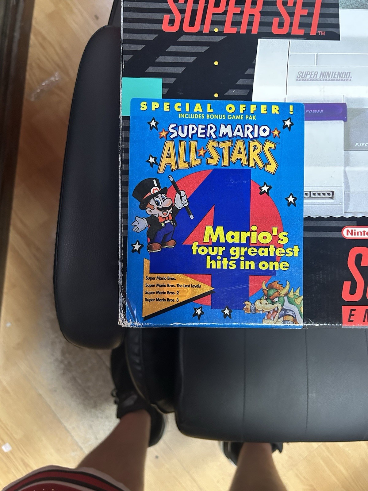Nintendo Super NES Super Set Console Super Mario World/Mario All Stars in Box