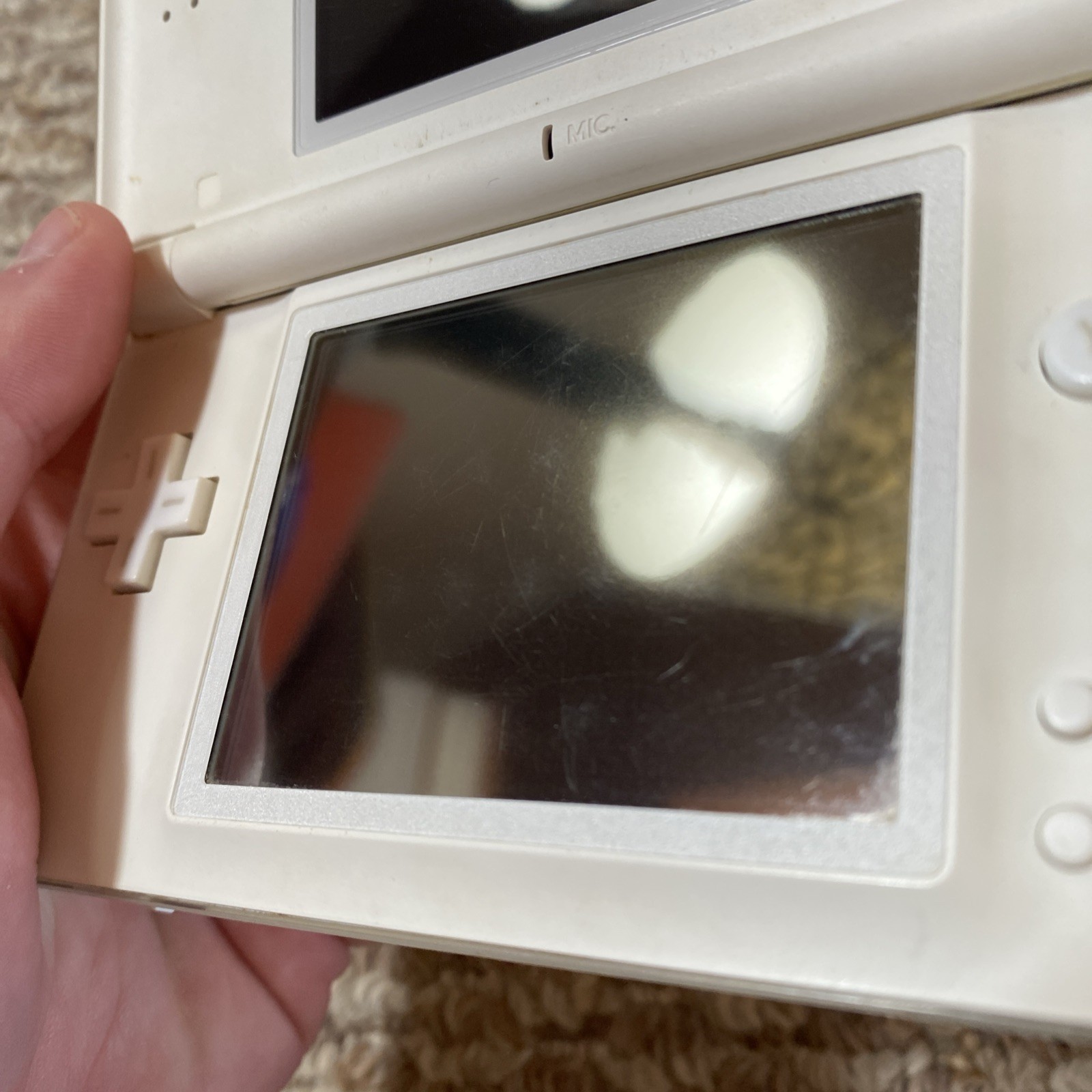Nintendo DS Lite (USG-001) Handheld – White Charger