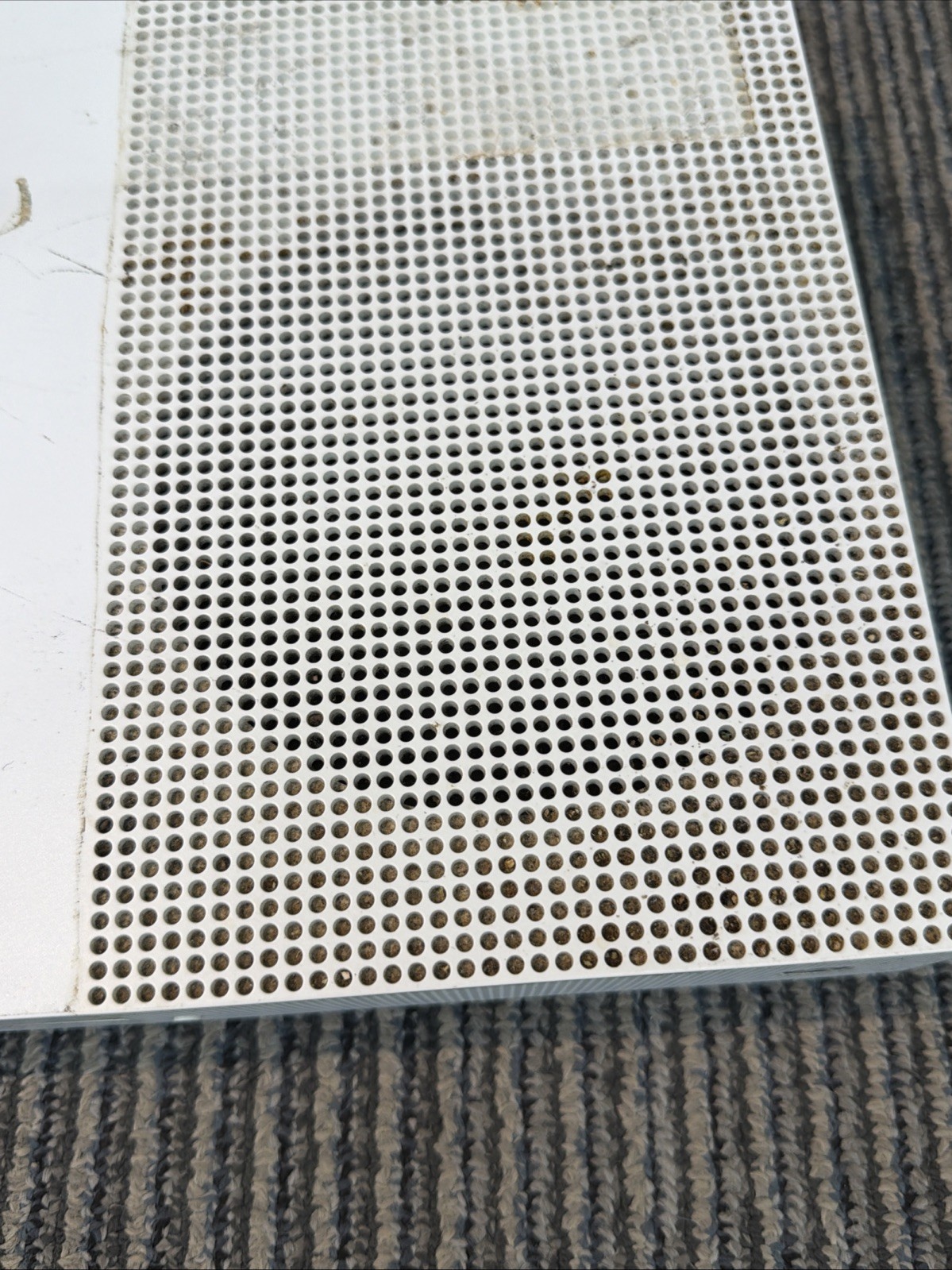 Microsoft Xbox One S 1681 White System Console Only For Parts or Repair