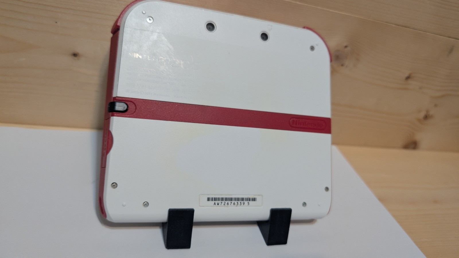 Nintendo 2DS White/Red US Version W/Cable & SD *Tested*