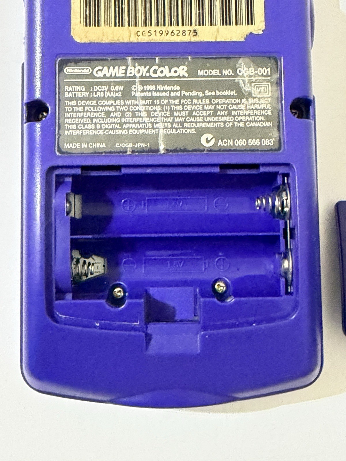 Vintage 1998 Nintendo Game Boy Color Pokémon Grape Console With Case