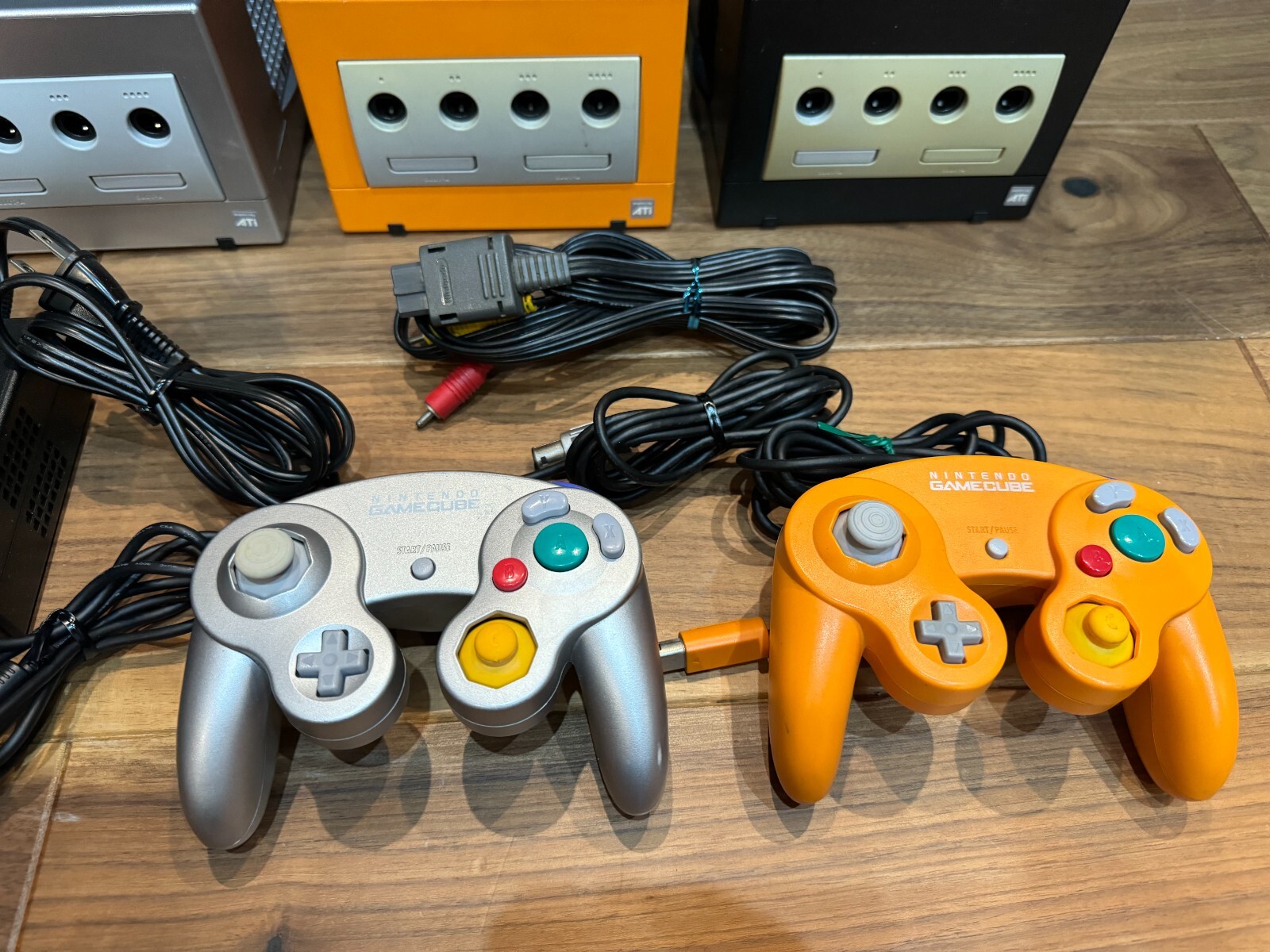 Nintendo GameCube Console + Controller + Accessory NTSC-U/C