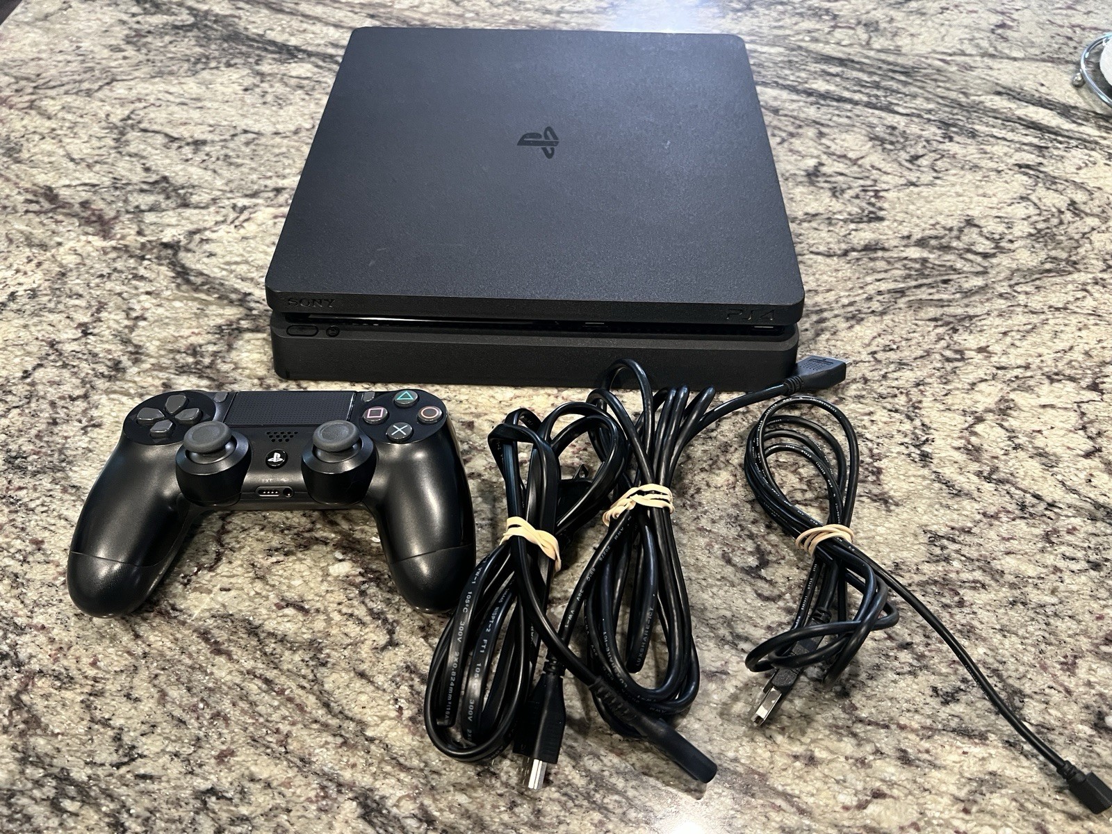Sony PlayStation 4 Slim 500 GB PS4 Console Controller & Cords Tested Working