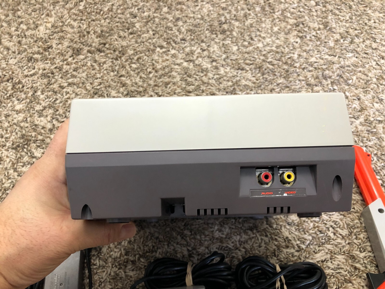 Nintendo NES Console Complete W/ 2 OEM Controllers +Zap Gun Thoroughly Cleaned