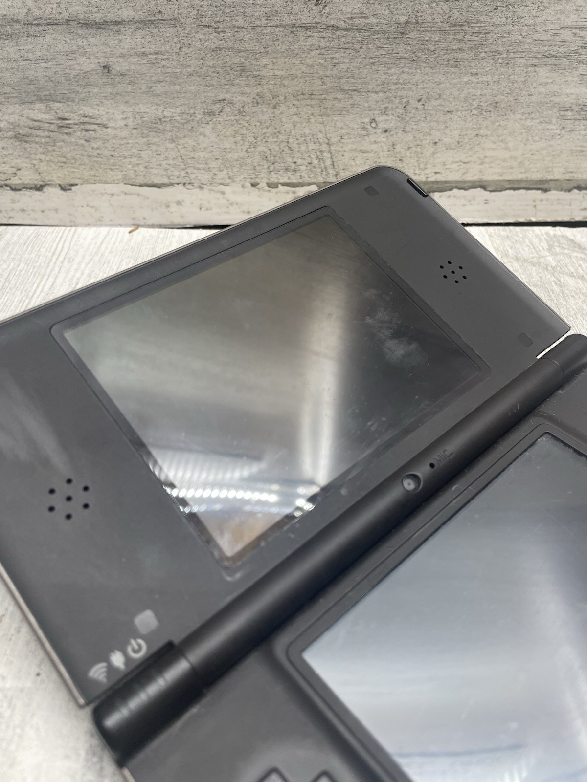 Nintendo UTL-001 DSi XL Gray Bronze Handheld System w/ Charger – Tested