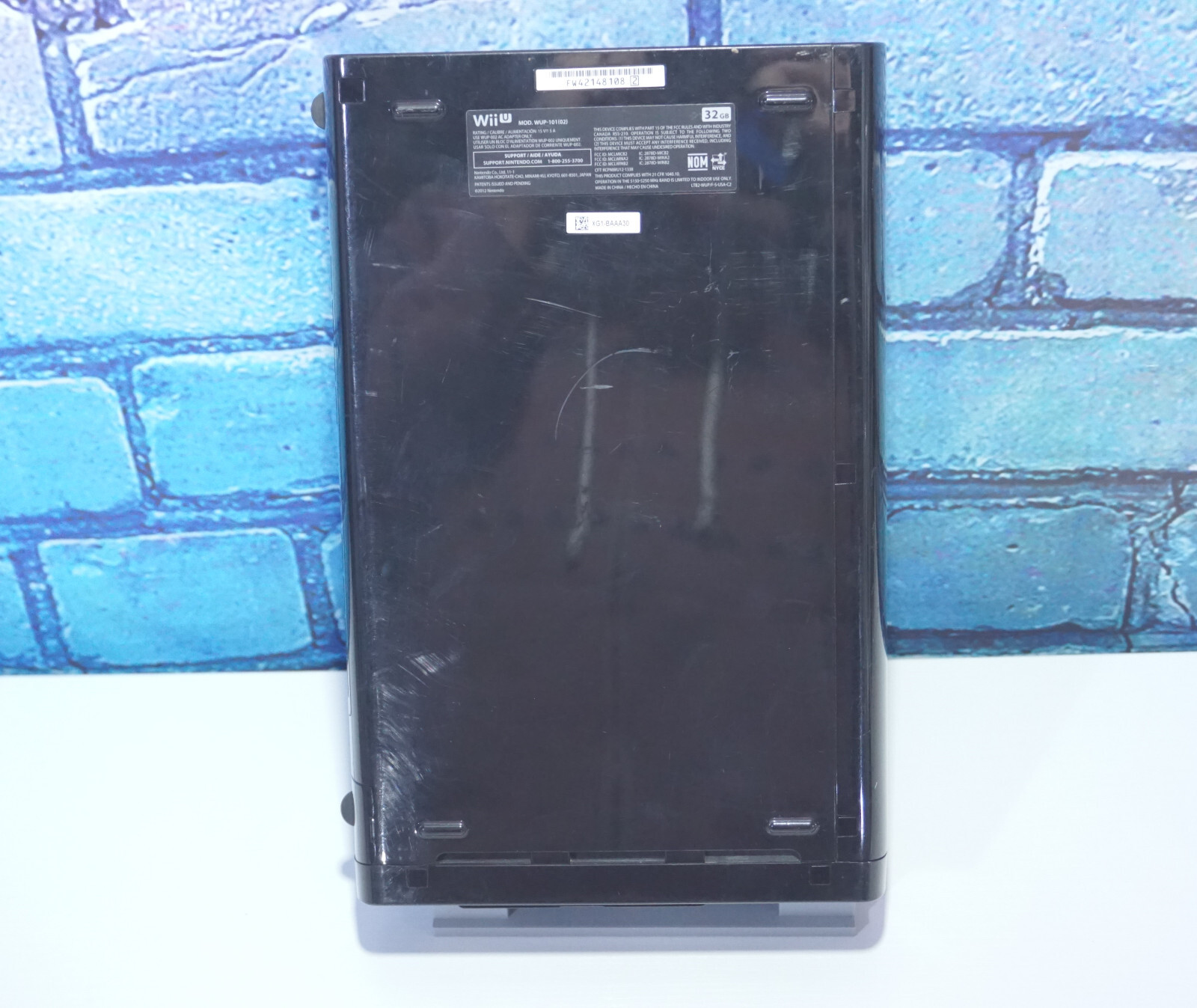 Nintendo Wii U Black Deluxe Console WUP-101(02) with Gamepad & Mario 3D World