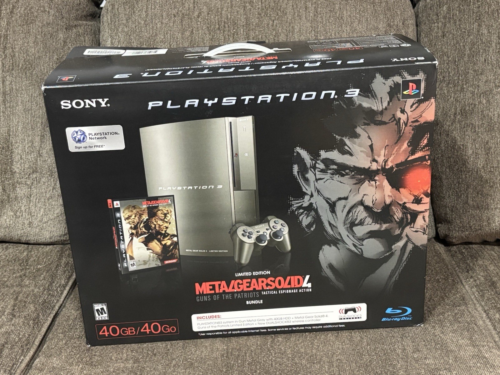 RARE Metal Gear Solid 4 PS3 Console Gunmetal Gray Konami Exclusive Limited Boxed