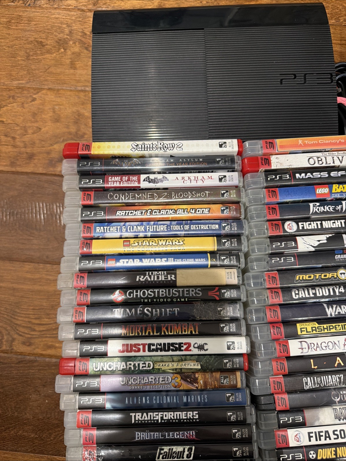 ✅ Sony PlayStation 3 12GB Super Slim 51 Games 2 Controls