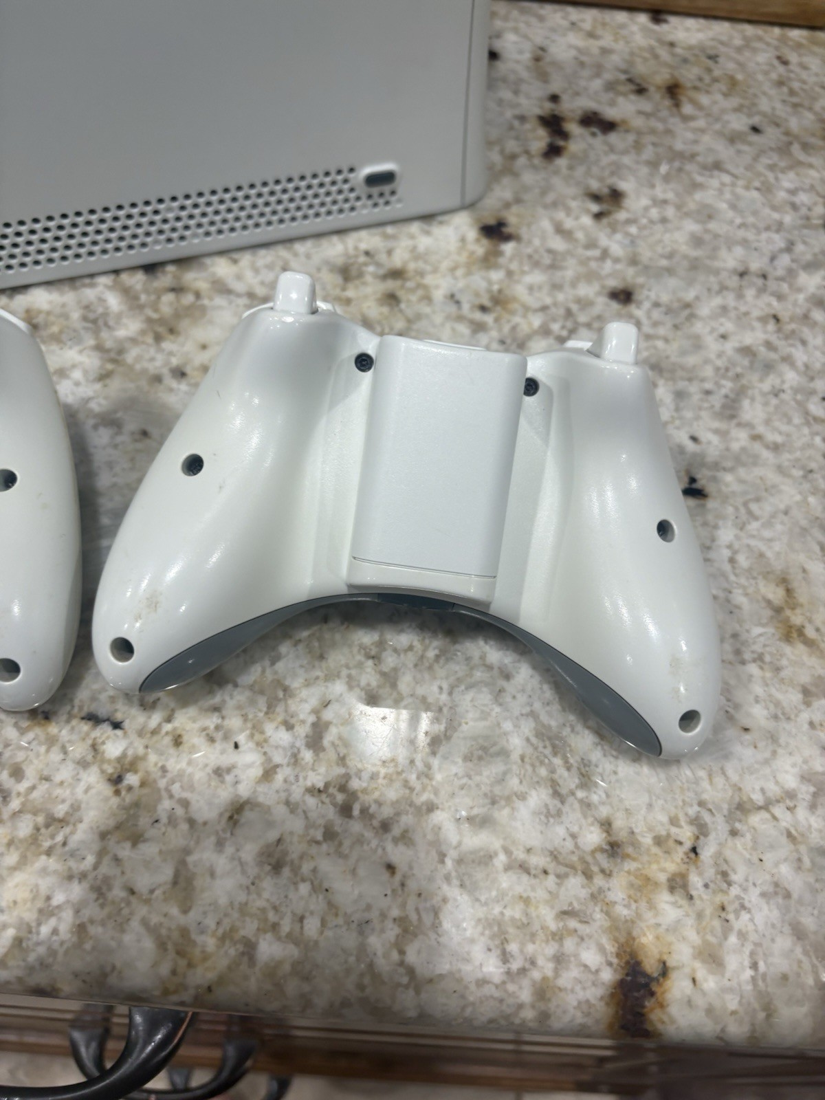 Microsoft Xbox 360 Console – White Tested For Parts Or Repair Sticky Disc Drive