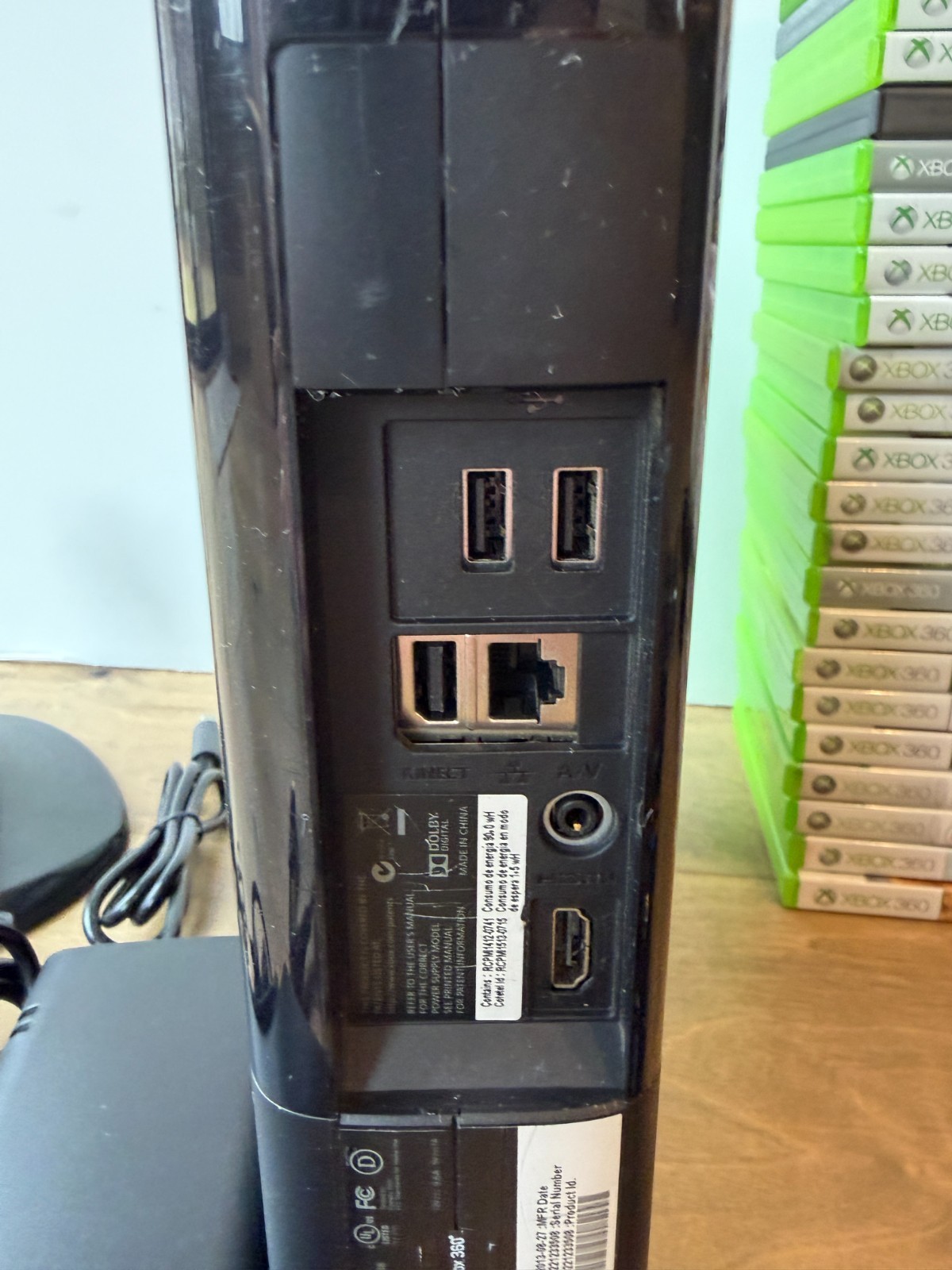 Xbox 360 E Console 250GB Bundle, Kinect, 5 Controllers, Power, 37 Games TESTED