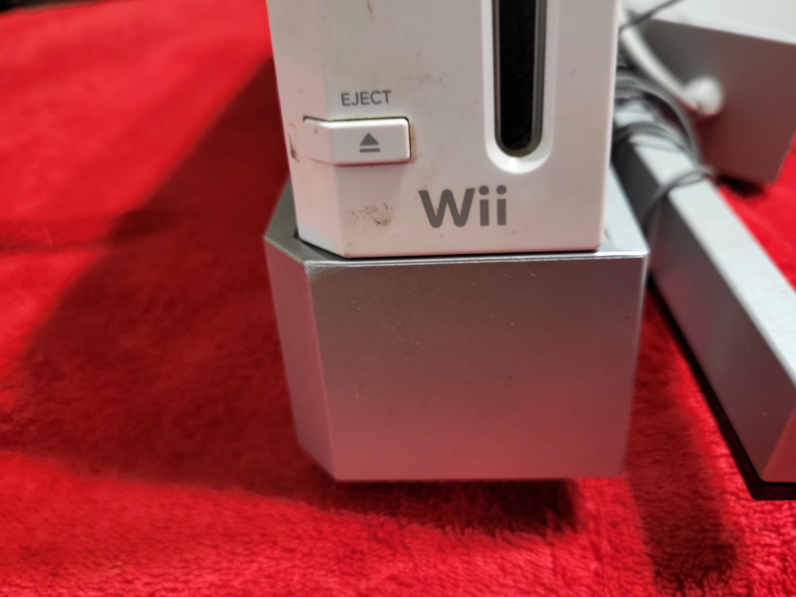 NINTENDO WII CONSOLE W/Antenna & Extra Controllers Tested Works