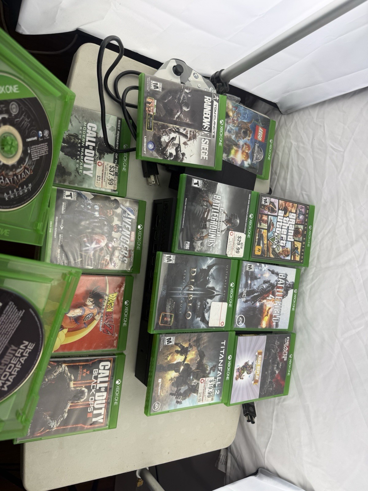 Xbox One Gaming Console Bundle With 14 Games & Power Supply Works Good !!!