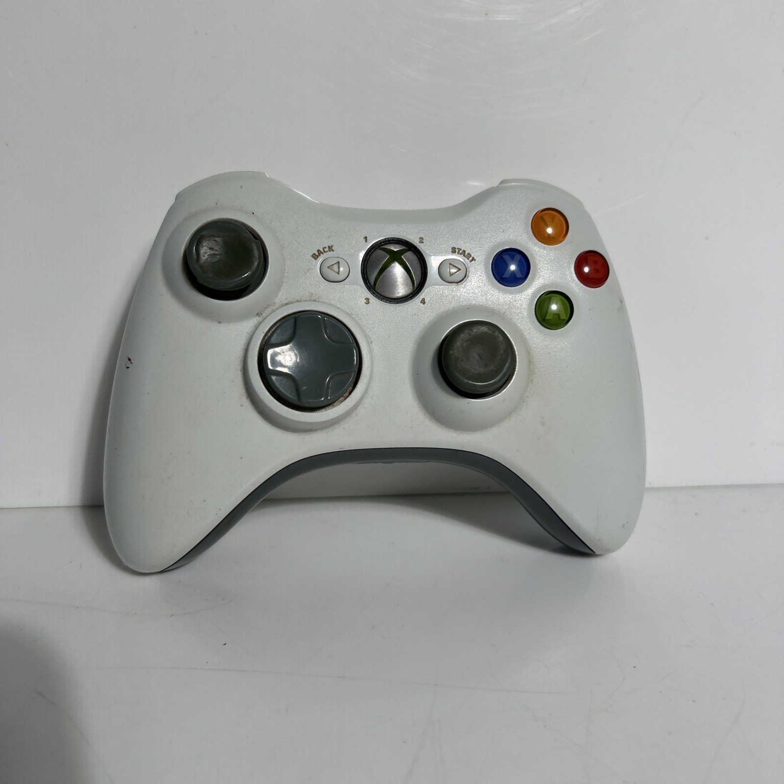 Microsoft Xbox 360 Console 1 Controller, Power & HDMI Original Box