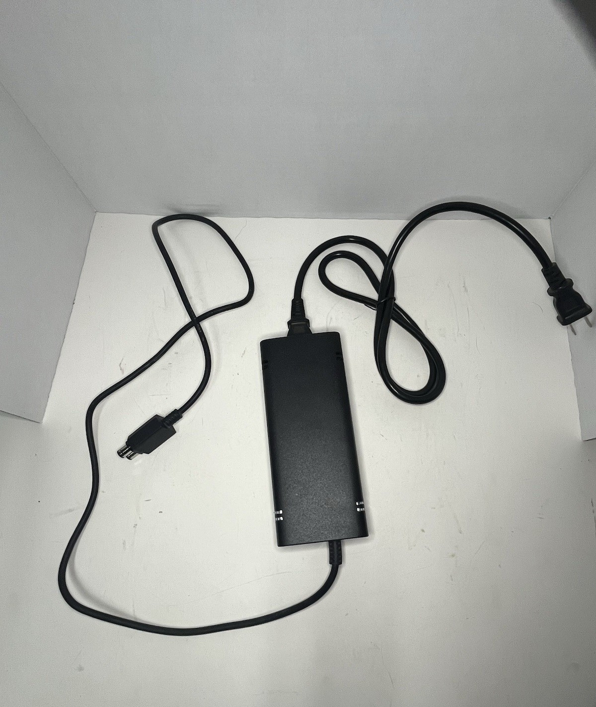 Microsoft Xbox 360 S Slim Black Console Model 1439 220GB + Power Supply – Tested