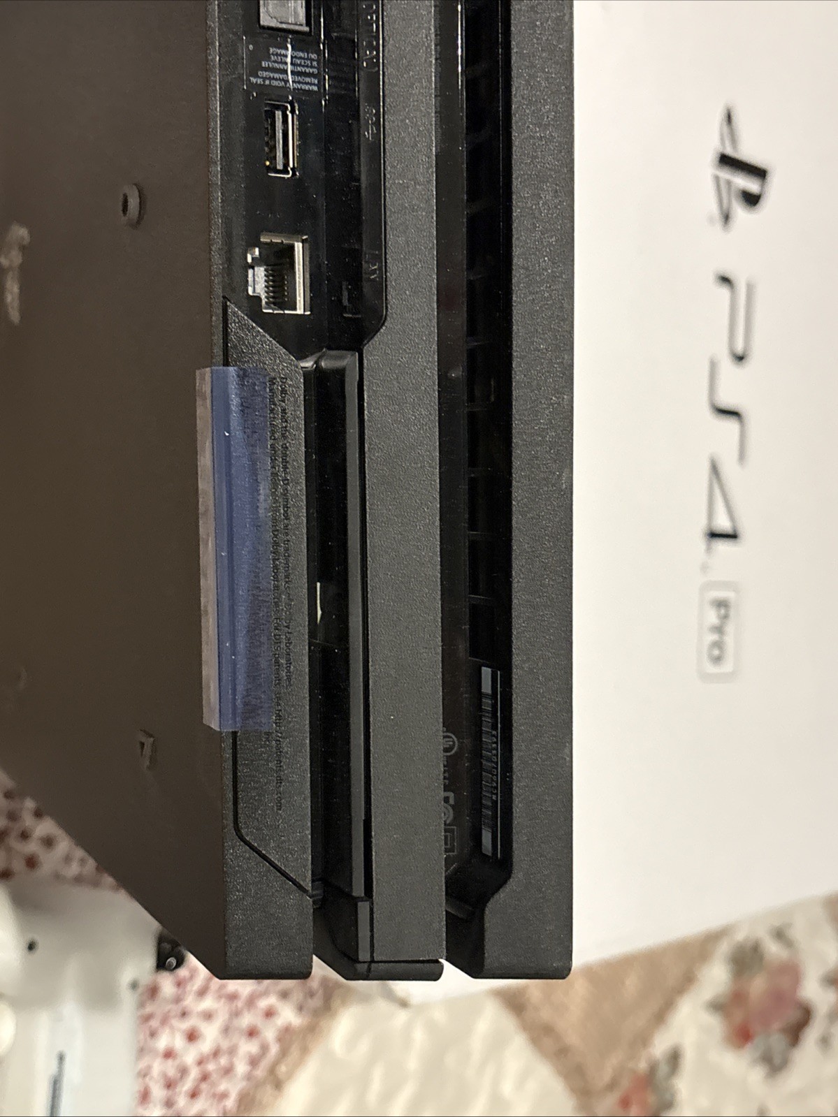 SONY PLAYSTATION 4 PRO CUH-7015B IN «NOT FOR RESALE» BOX (2 Controllers) Cords