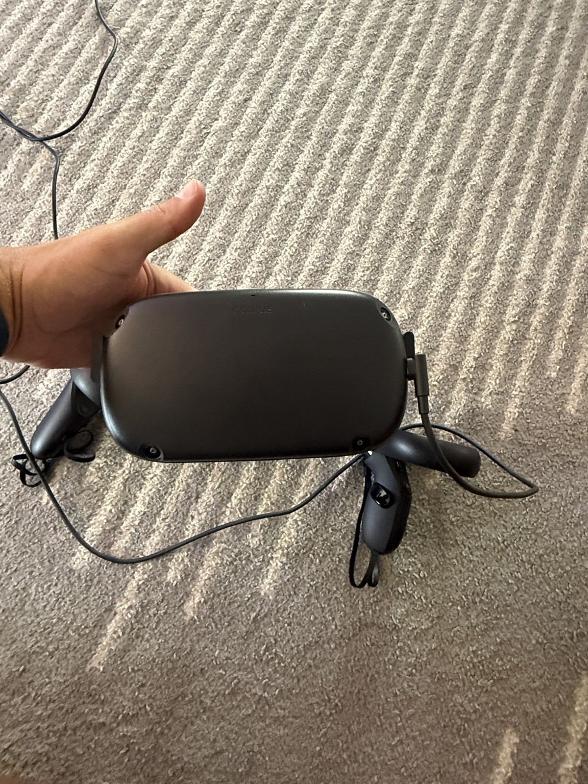 Oculus Quest 1 64GB VR Headset w/ Controllers Tested Working READ Description