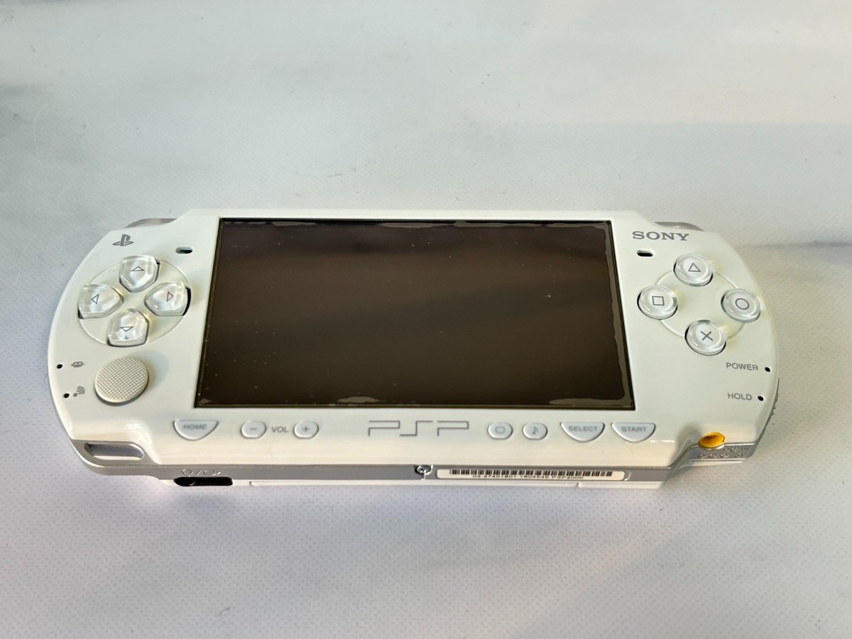 Sony PSP-1000 2000 3000 Console region free / Charger + Battery + Memory Stick