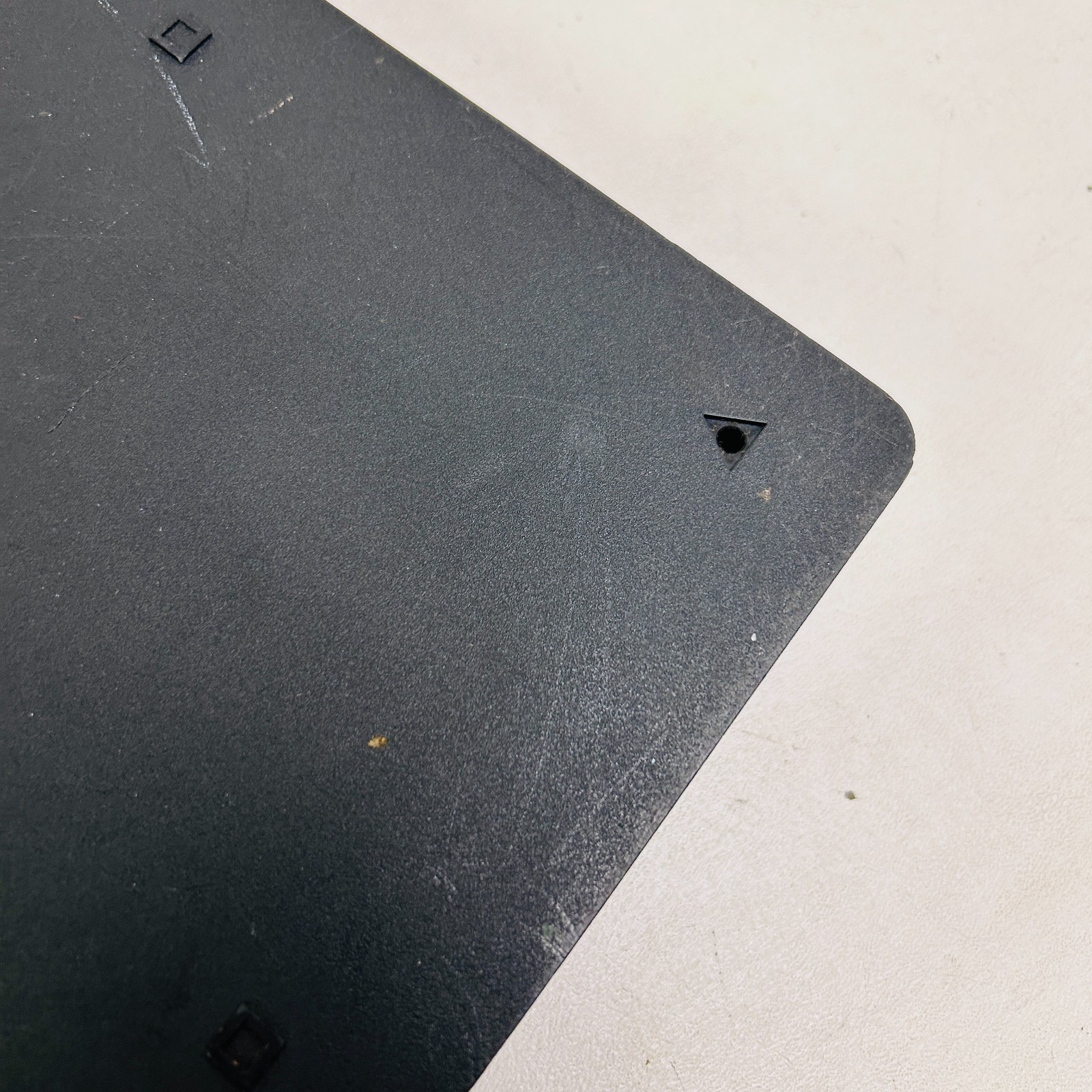 «READ» Sony PlayStation 4 Slim PS4 500GB CUH-2015a – Console only – Low Firmware