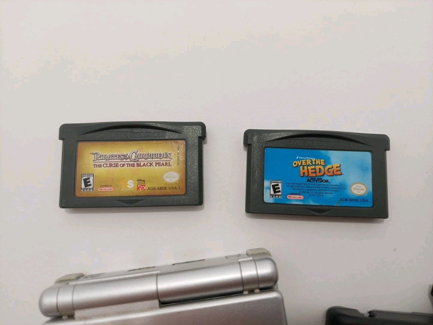 Nintendo Game Boy Advance GBA SP Silver AGS-001 Bundle w/ 2 Games & Oem Charger