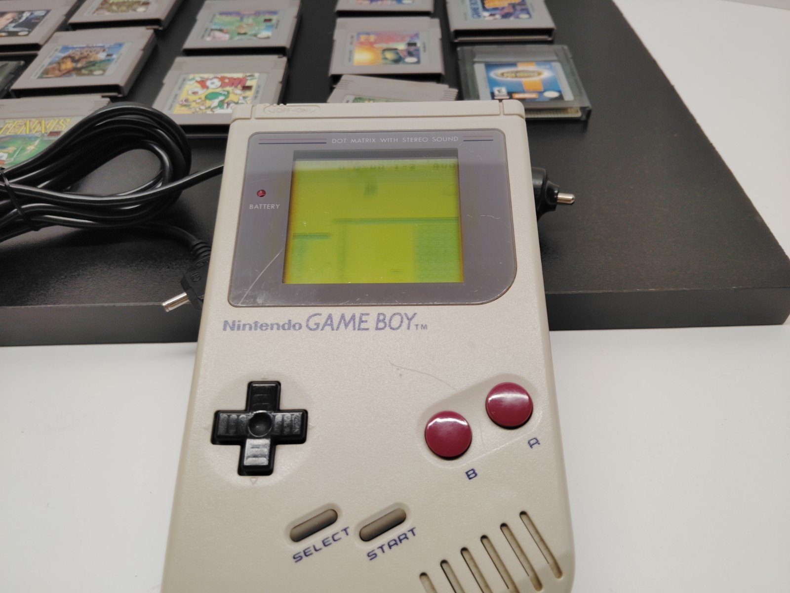 Nintendo GameBoy 1989 DMG-01 Original + 14 Games – Car Power – (2 Color Games)