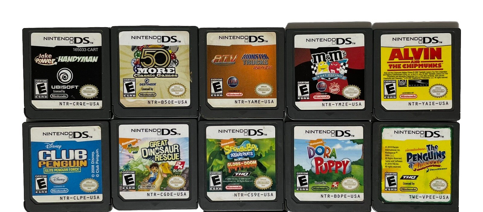 Nintendo DSi Matte Black Video Game Console and 10 Extra DS Games Lot w/ Charger