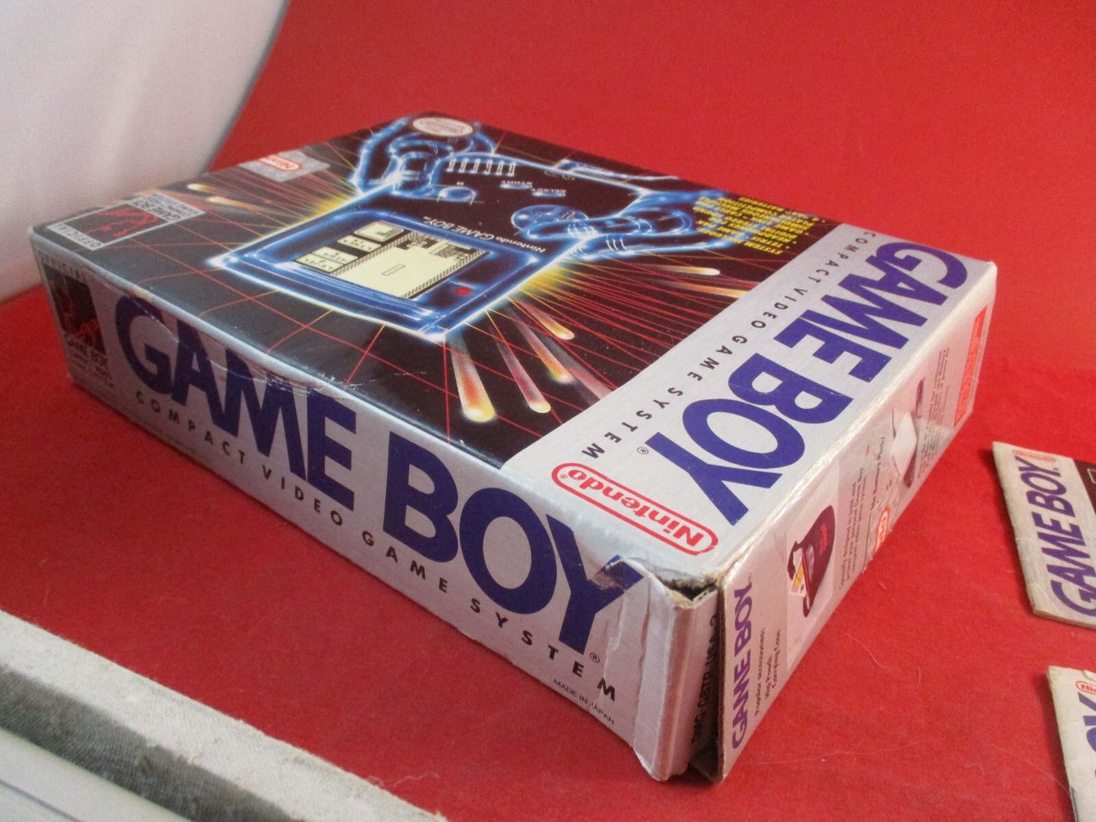 Original Nintendo Game Boy Console System Near Complete w/ Box manual Tetris