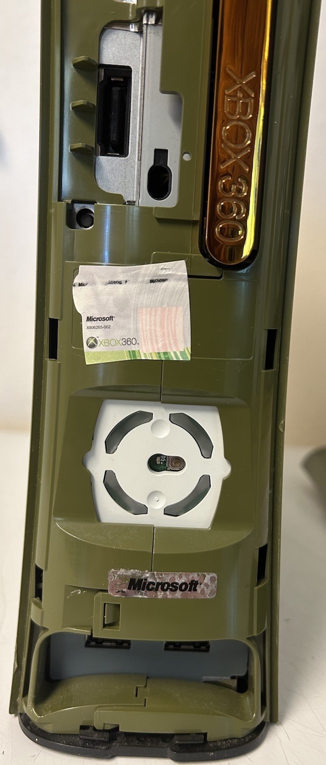 Microsoft Xbox 360 Halo 3 Special Edition Green Console 20GB Bundle + Games
