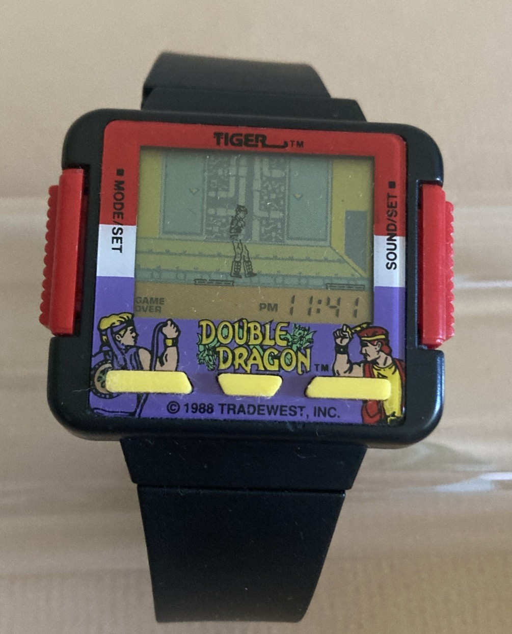 Vintage Double Dragon Tiger Electronics LCD Video Game Watch. 1990. Excellent !