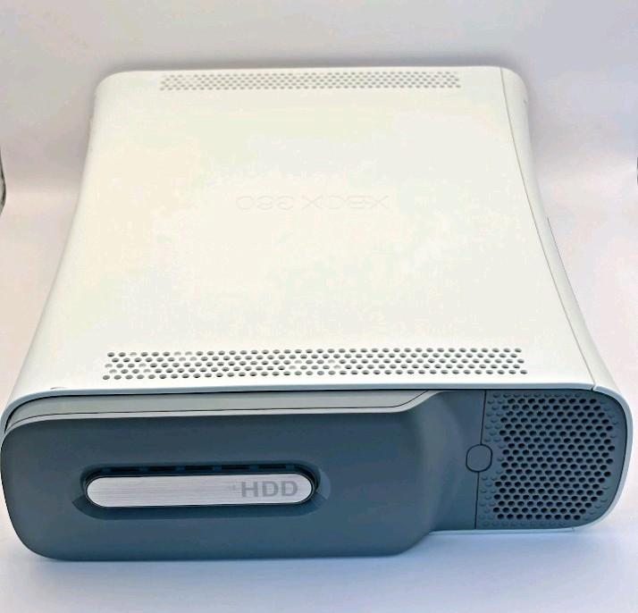 Microsoft Xbox 360 White Console, HDD, and the Simpsons hit and run game only