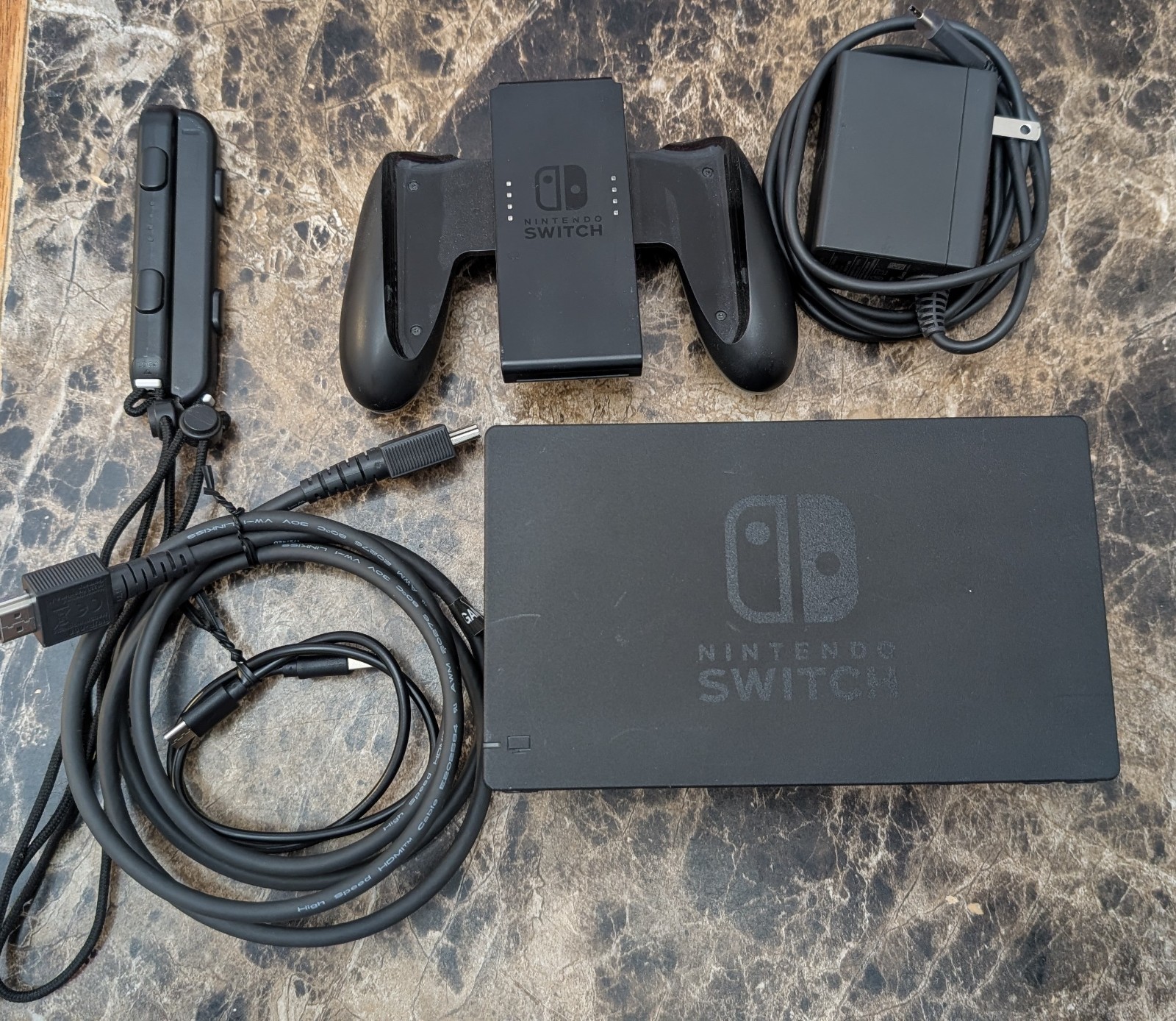 Nintendo Switch Console Red Joy-Cons – W/ Pro Controller + Extras