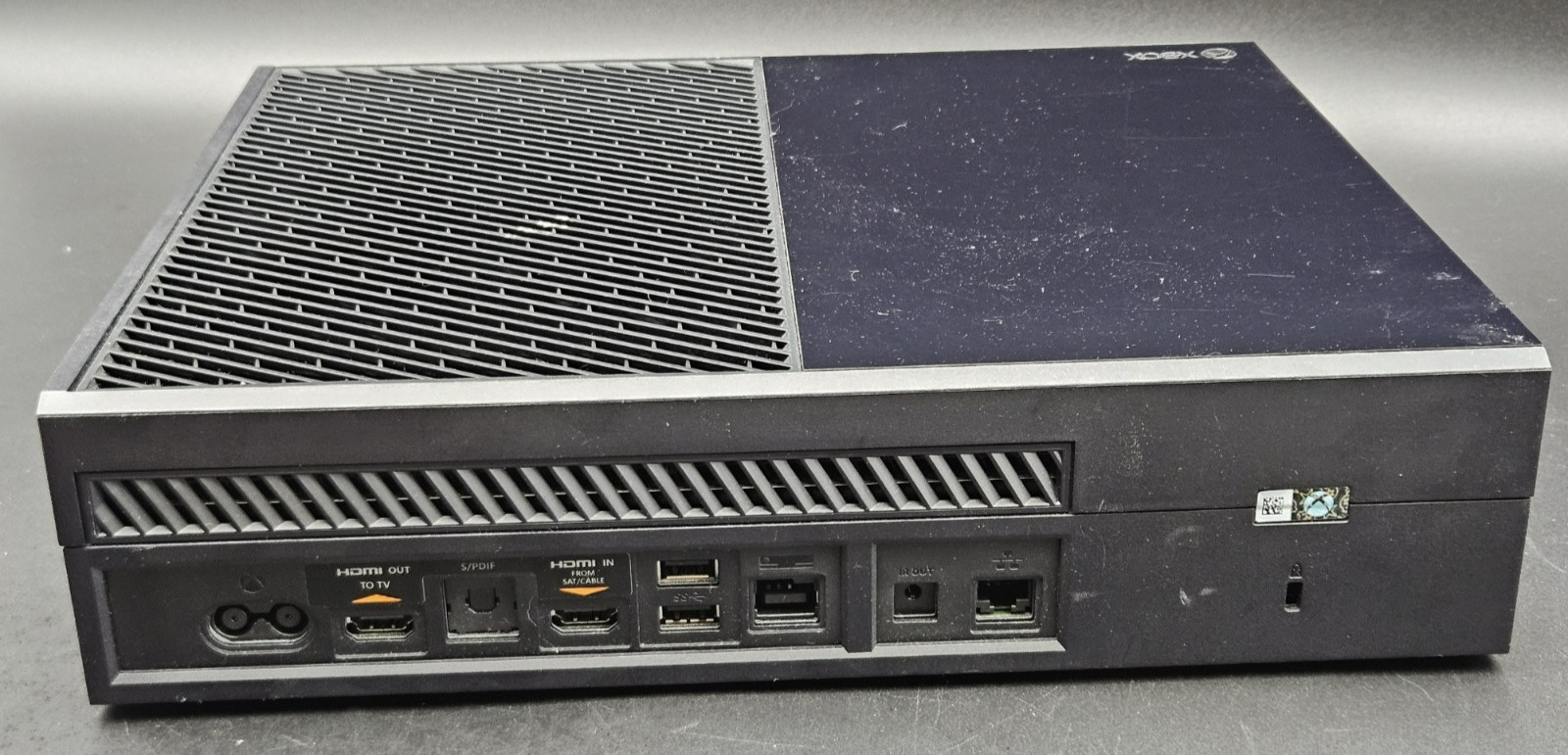 Microsoft Xbox One Model 1540 Black Console Only Won’t Boot – For Parts