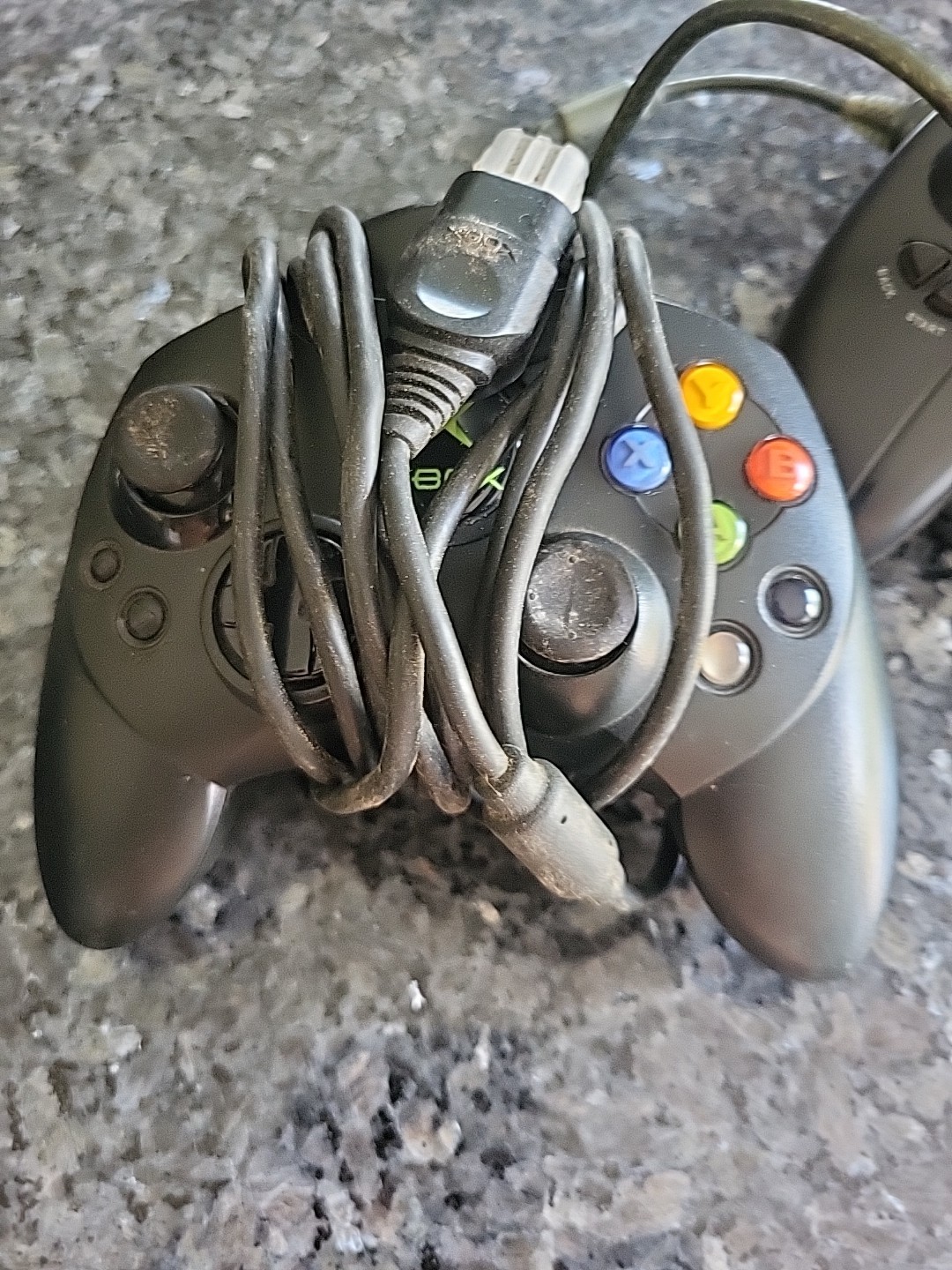 Original Microsoft Xbox Console – Black With 2 Remotes In Working Order