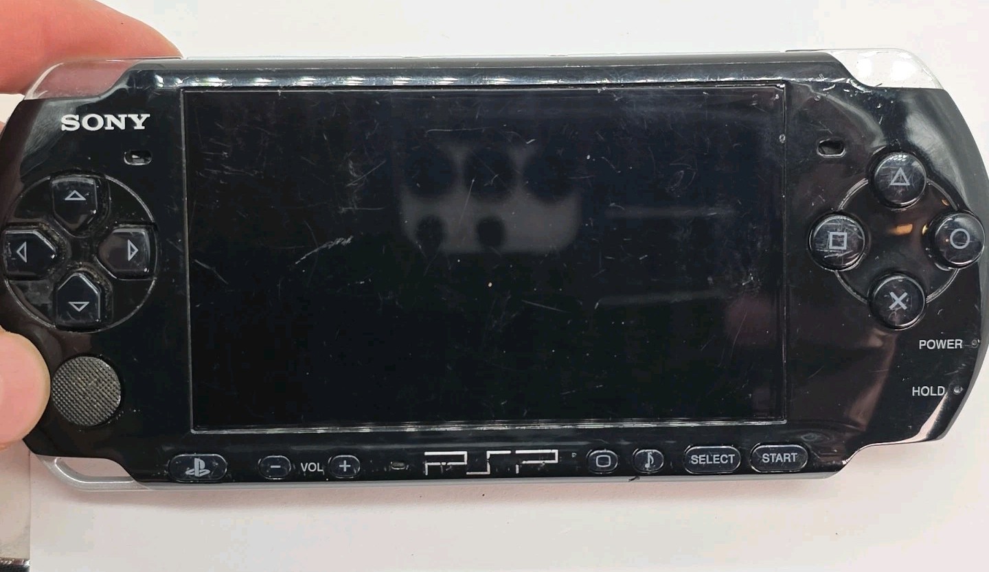 Sony PSP-3001 Piano Black Console With Game (AS-IS) PLEASE READ DESCRIPTION!!!