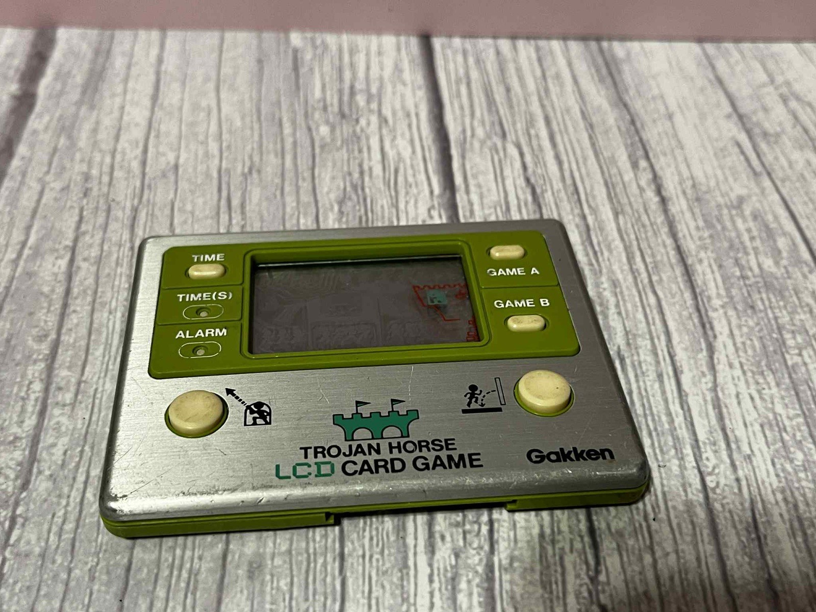 Trojan Horse Card Game Lsi Handheld Japan For Parts Only Not Working