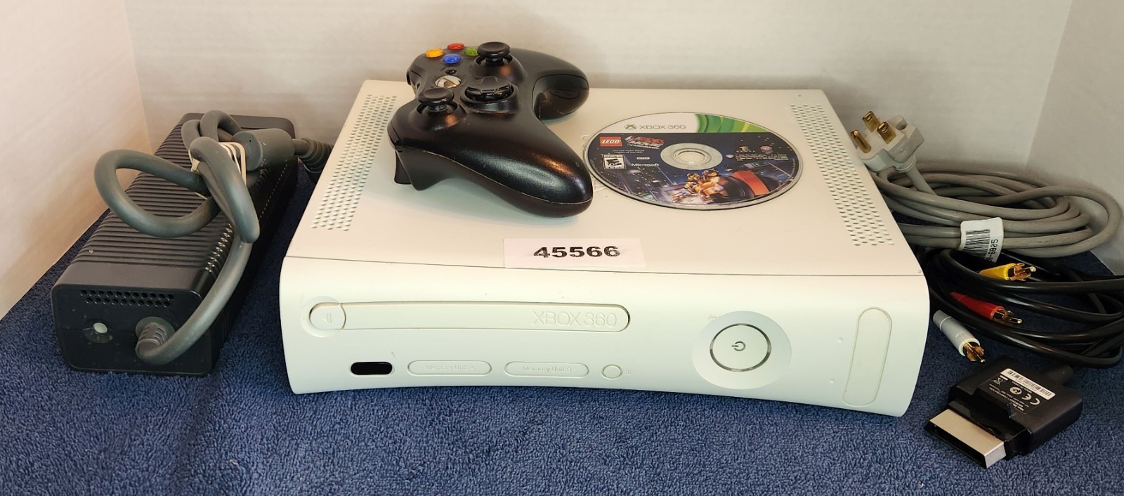 White XBOX 360 W/Power Adapters, Controller and Game, TESTED