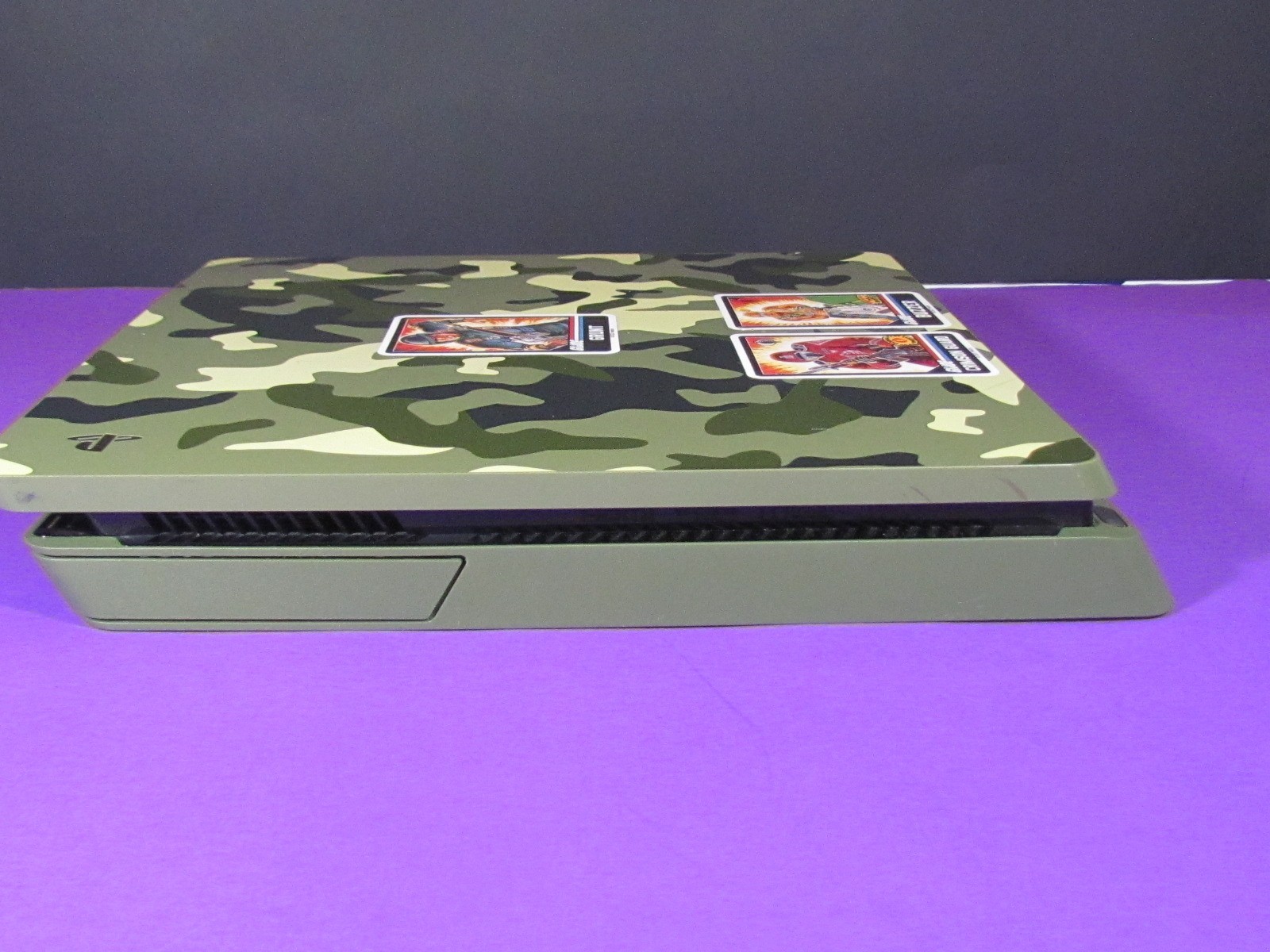 Sony PlayStation 4 Slim Call of Duty: WWII Limited Edition 1 TB Green Camouflage