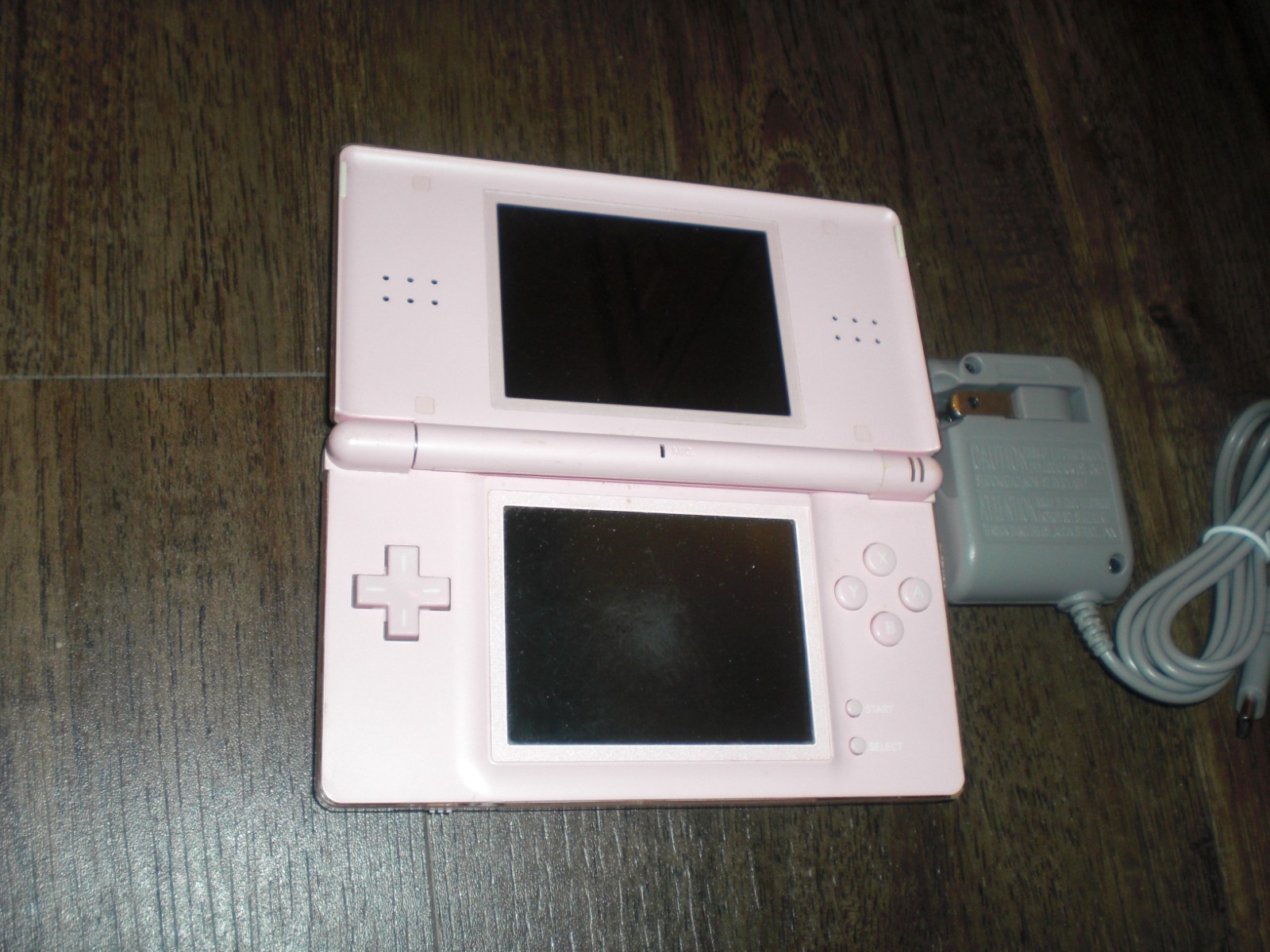 Nintendo DS Lite Pink Console System Plays DS GBA READ SCRATCHES BOTSCREEN HINGE