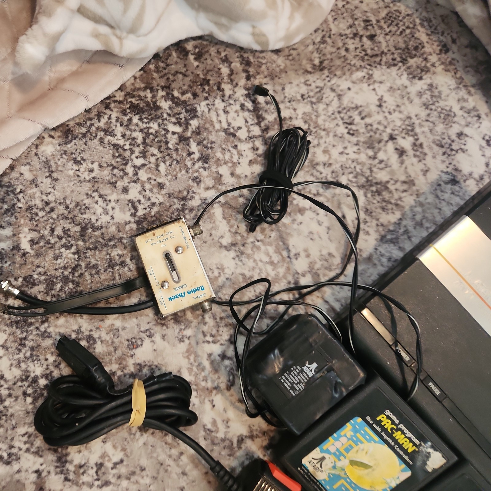 Atari 7800 Pro System Console used!! cosmetic issues with games