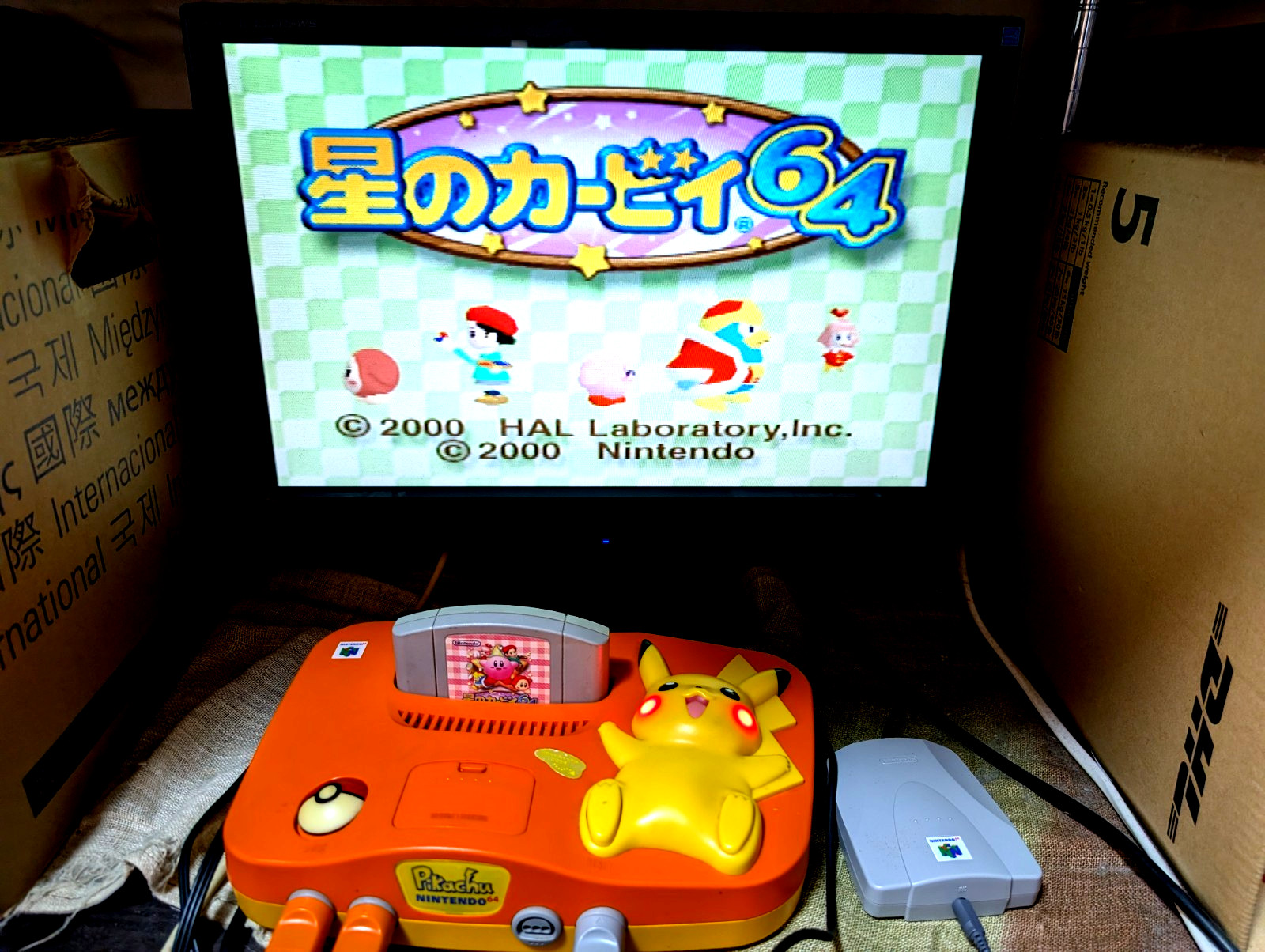 Nintendo 64 Pokemon Pikachu Region Free Console 2Controllers N64 japan