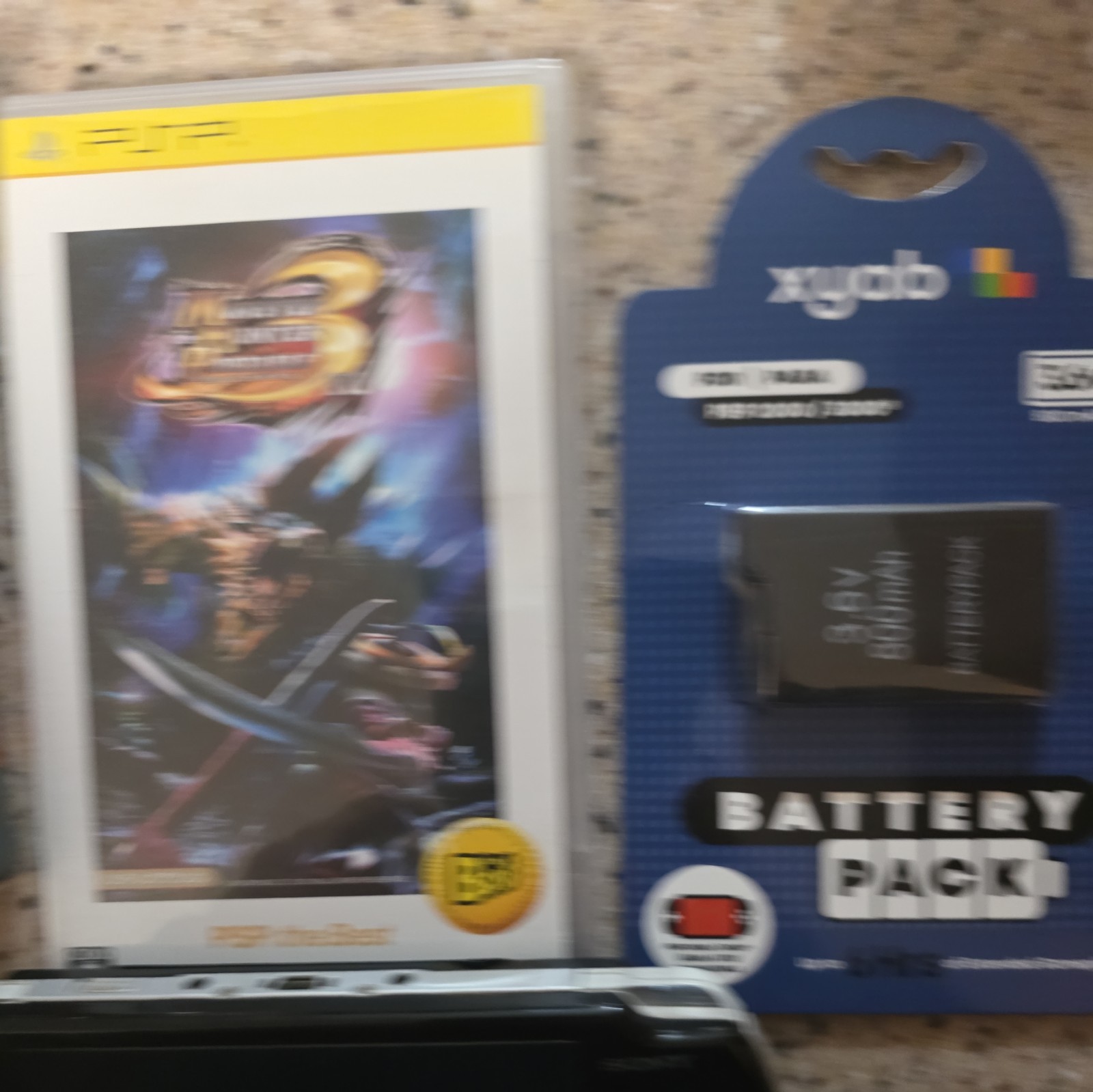 Sony PSP 2001 Black Playstation Console, New Battery, Charger, Monster Hunter.