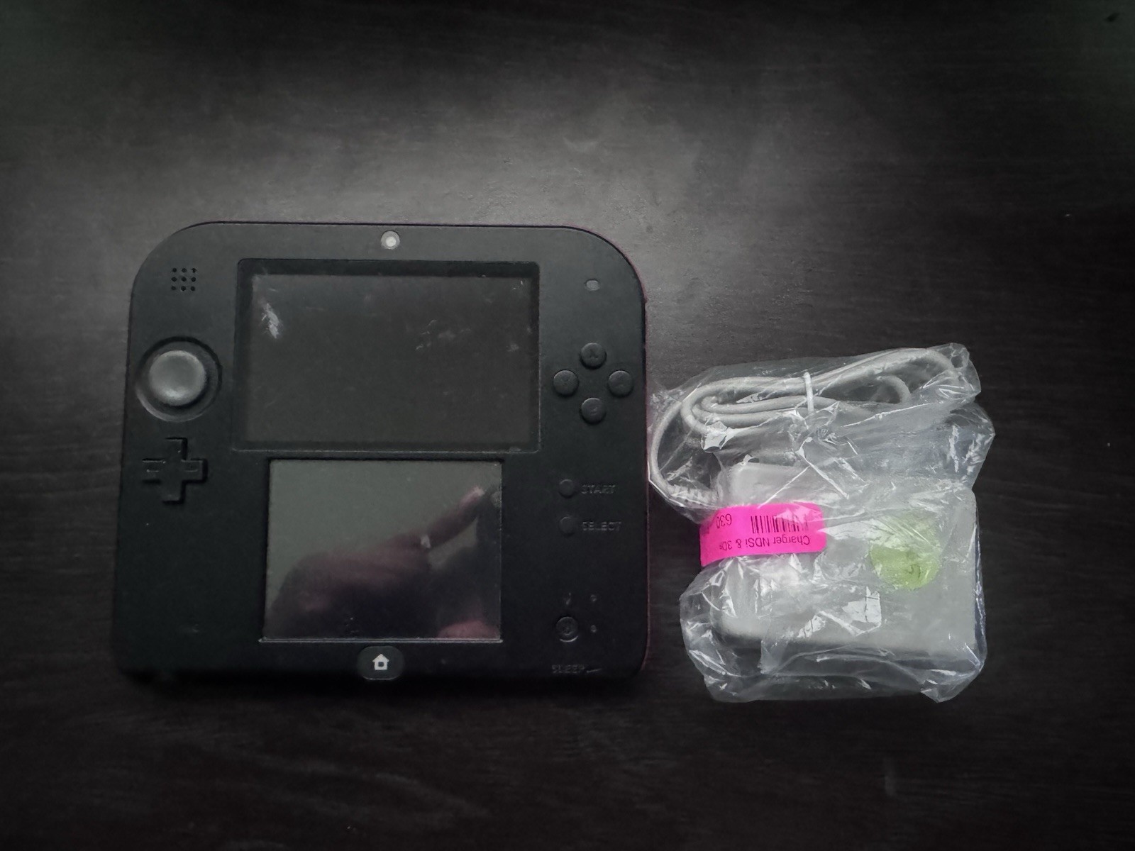 Nintendo 2DS FTR-001 – Black/Red – w/ Charger & Stylus (Minor Scratch)