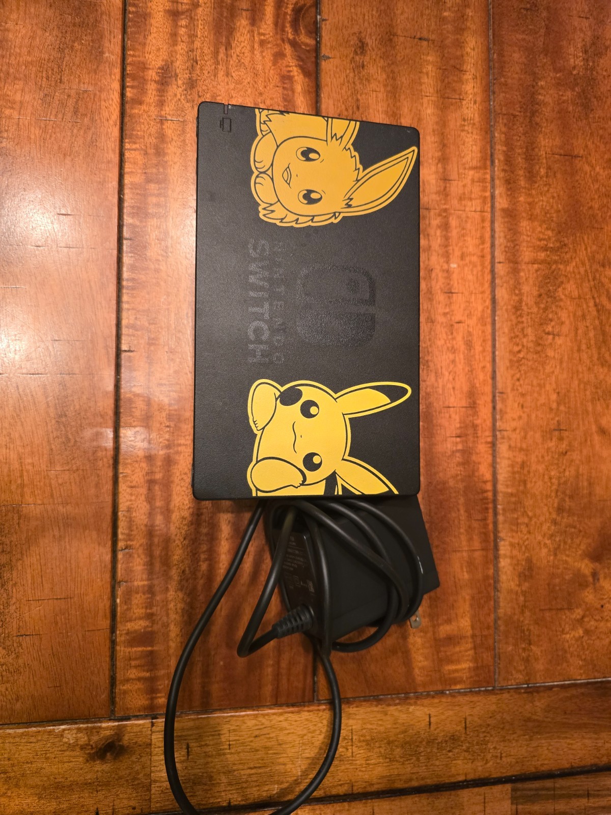 Nintendo Switch Console Let’s Go Pikachu! + Poke Ball Plus Edition