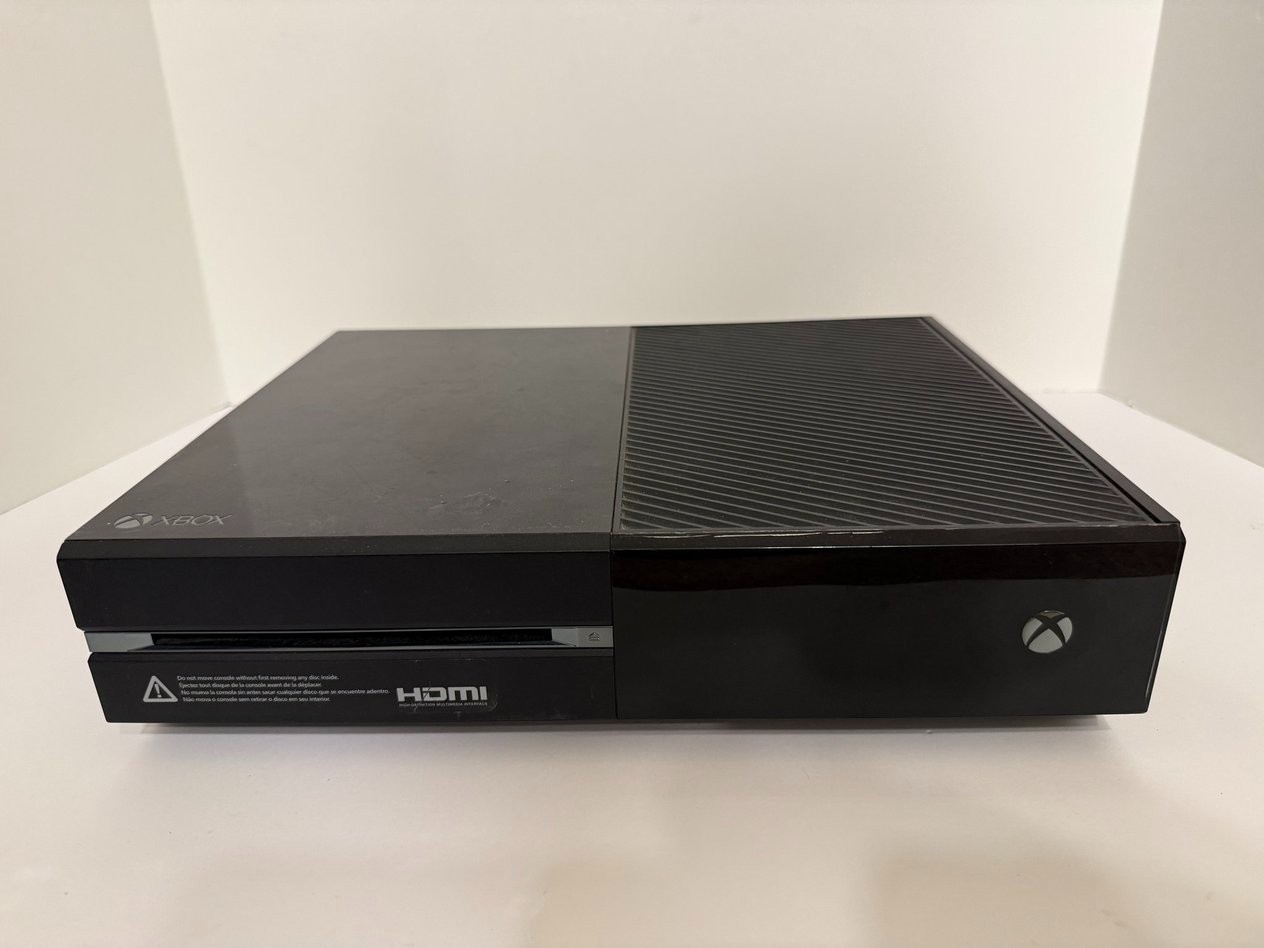 Xbox One Model 1540 Console – Untested
