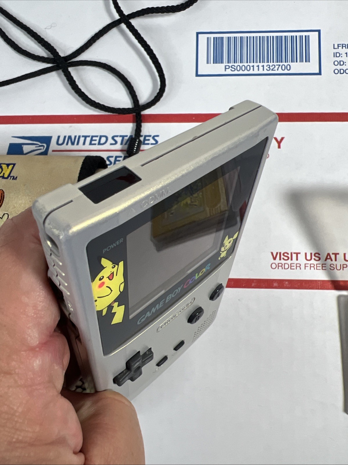 Nintendo GameBoy Color Pokémon Special Edition Pikachu Pichu + Pokémon GOLD